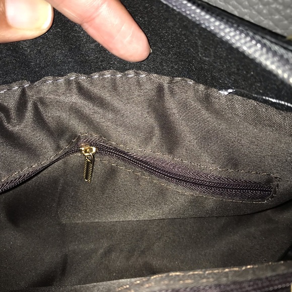 Croc style Gray Handbag - Picture 7 of 7